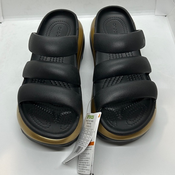 Crocs Mega Crush Metallic Black/Gold Triple Strap Sandal Unisex Women 9. Men 7. - Picture 2 of 14